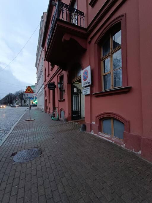 Lejlighed Spacious Old Town Family Peachy 2 Bedrooms Apartment, Nearby The Presidential Castle Riga