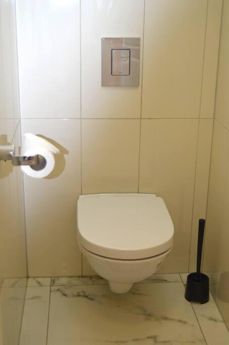 Apartment Spacious Old Town Family Peachy 2 Bedrooms Apartment, Nearby The Presidential Castle Riga